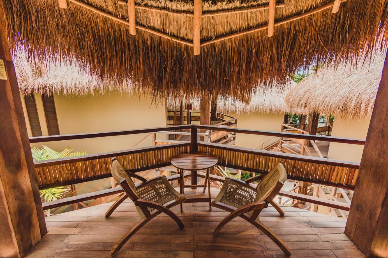 Hotel Carolina Bacalar Bagian luar foto
