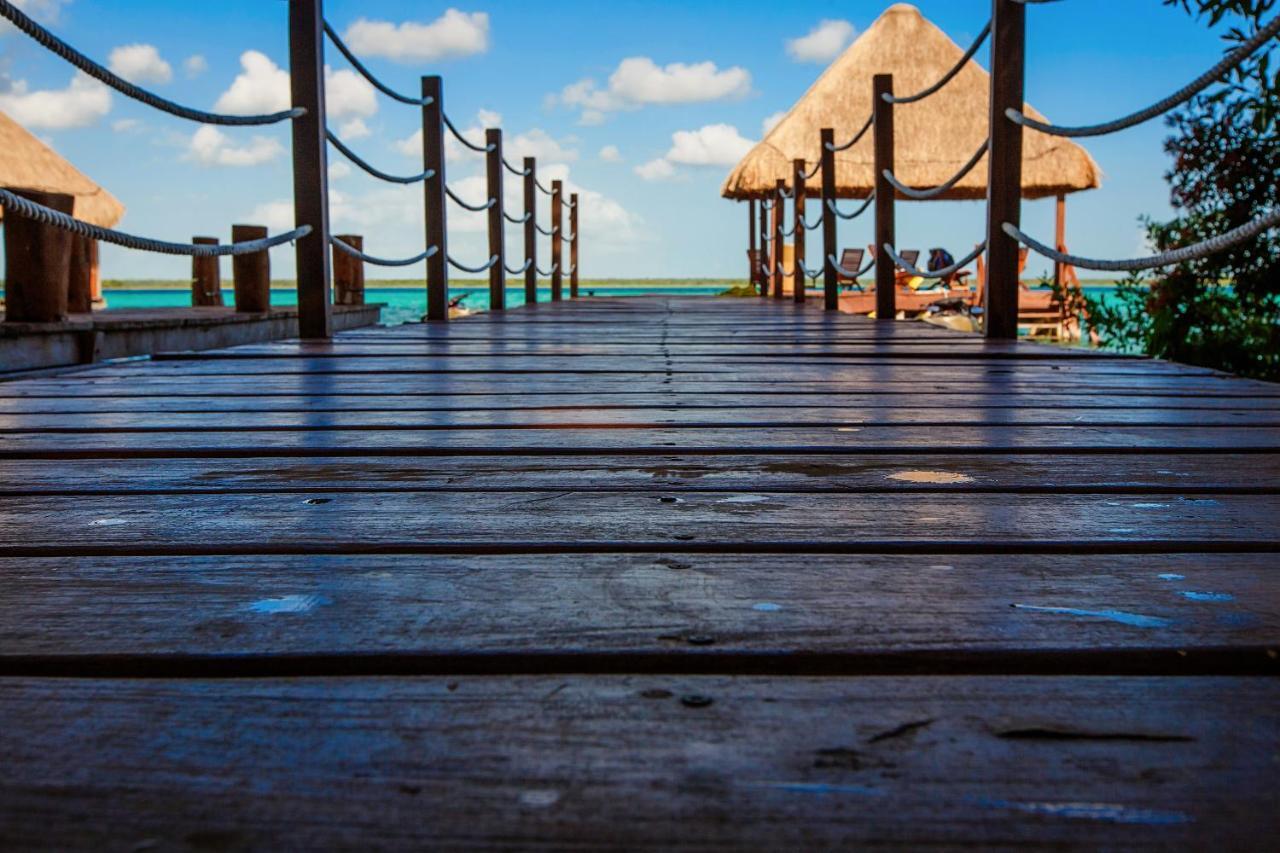 Hotel Carolina Bacalar Bagian luar foto