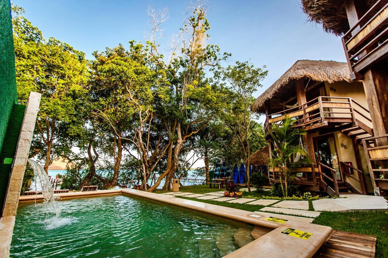 Hotel Carolina Bacalar Bagian luar foto